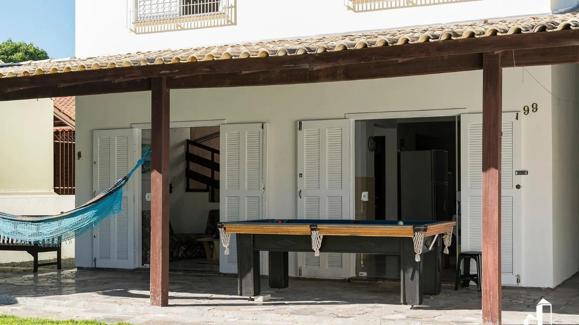 Casa Com 03 Dormitorios Climatizados Com Berco Bombinhas 0*,
