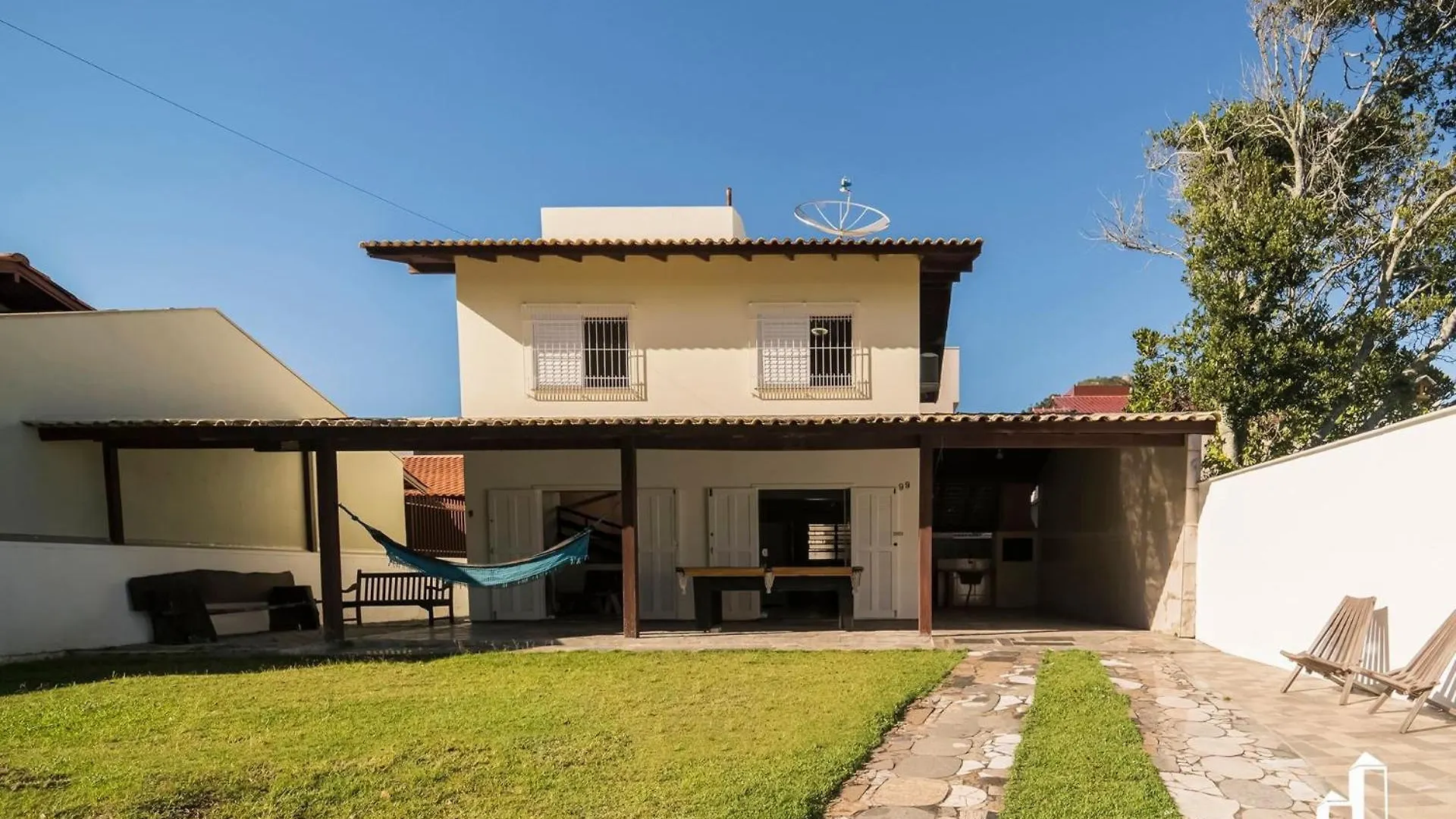 Casa Com 03 Dormitorios Climatizados Com Berco Bombinhas Holiday home