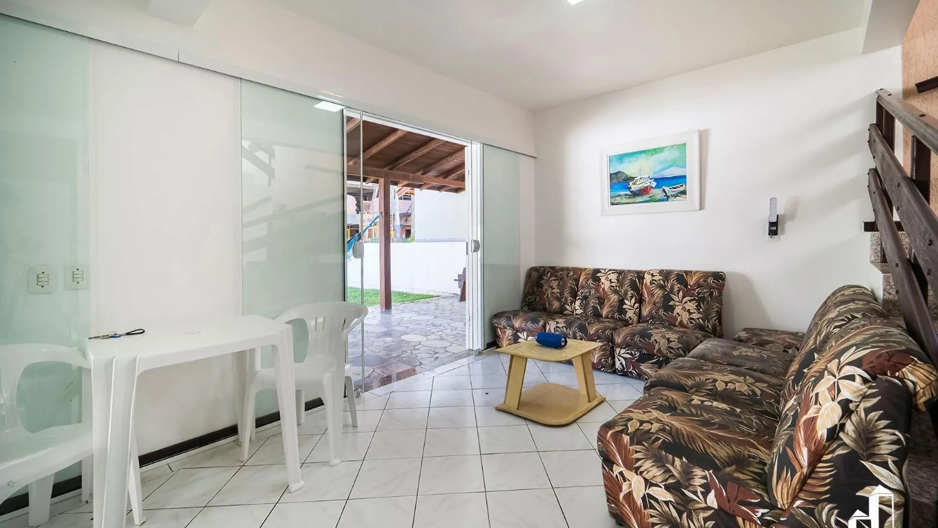 Casa Com 03 Dormitorios Climatizados Com Berco Bombinhas 0*,  Brazil